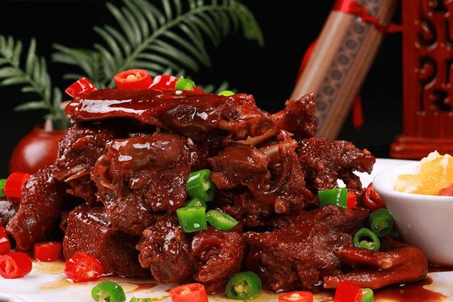 不负美食,不负青春,来菏泽新东方体验满满的幸福感